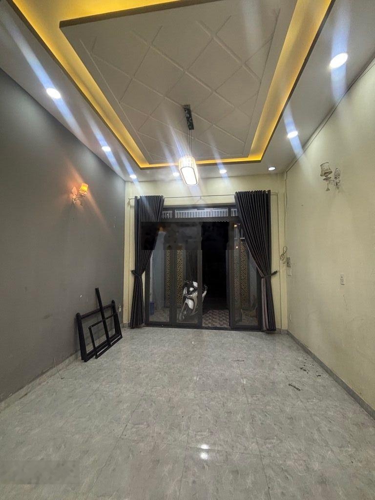 BÁN NHÀ 4PN, 4WC tại Lò Lu, 6,6 tỷ, 60m2, view đẹp, giá tốt, Q9, THỦ ĐỨC NHỈNH 6TỶ