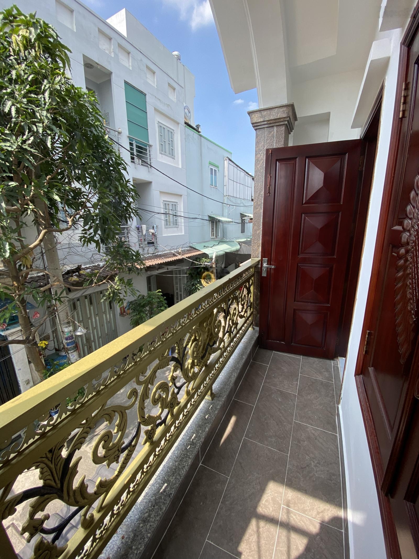 Hàng hiếm! nhà đẹp nhất tầm giá 5 tỷ 888 tl - 4pn 4wc - nội thất cao cấp - hướng tây