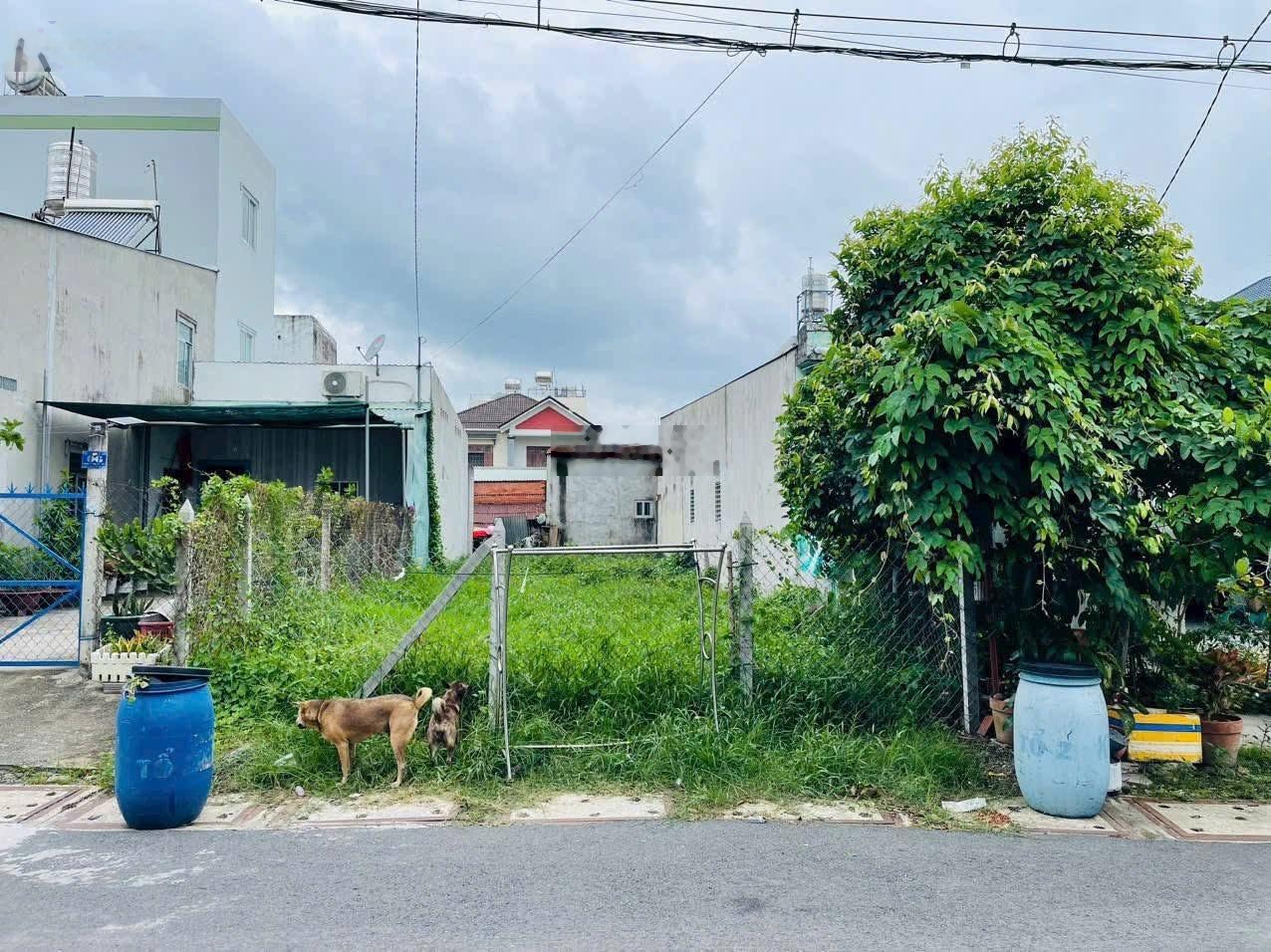 Bán đất tại Vũ Duy Chí, 138m2, giá 880 triệu, view đẹp, uy tín