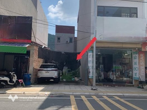 Mảnh đất vuông vắn, nở hậu, tọa lạc tại vị trí đắc địa thuộc khu đô thị sầm uất của Huyện Bình Lục