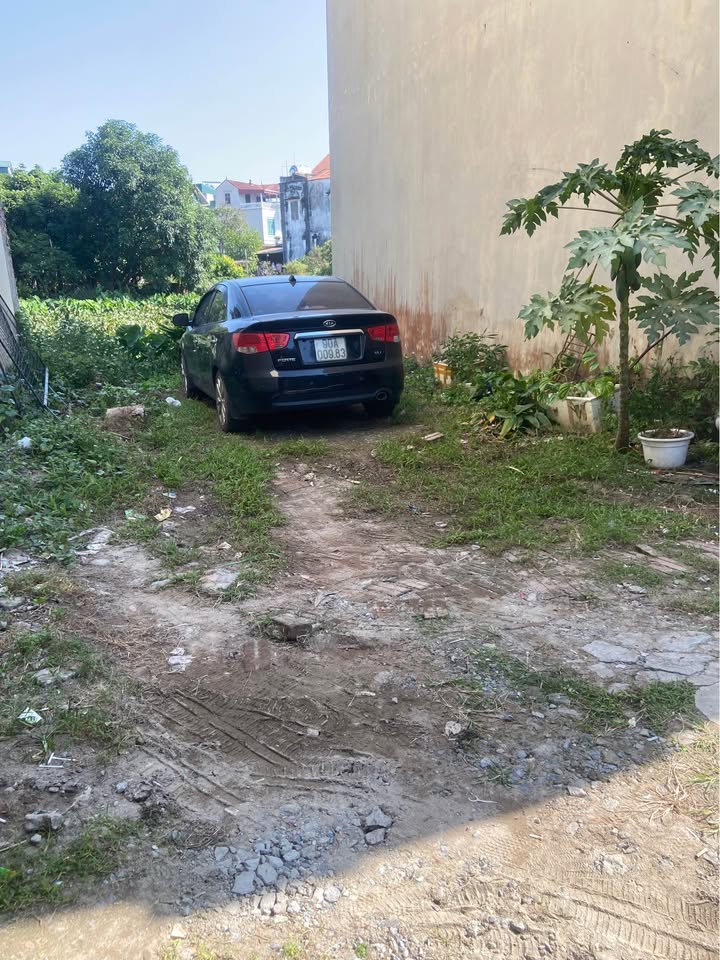 Đất vàng Bát Khối, Long Biên sổ đỏ chính chủ, ô tô ngủ trong đất