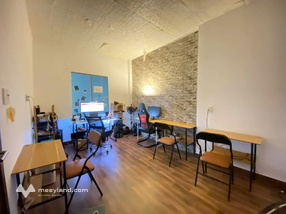 Nhà 2 tầng mặt tiền Hoà An, 4 phòng ngủ, gần bến xe, giá hời