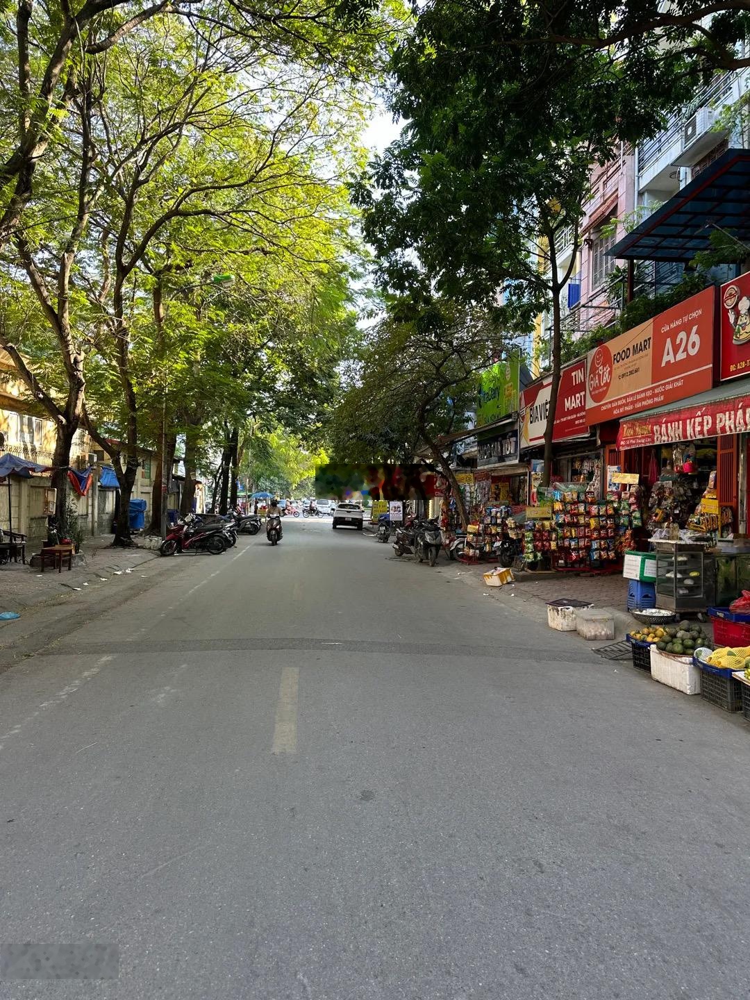 Bán nhà mặt phố Dương Lâm kinh doanh ngày đêm full nội 100m ra hồ Văn Quán đủ tiện ích. 0927113868