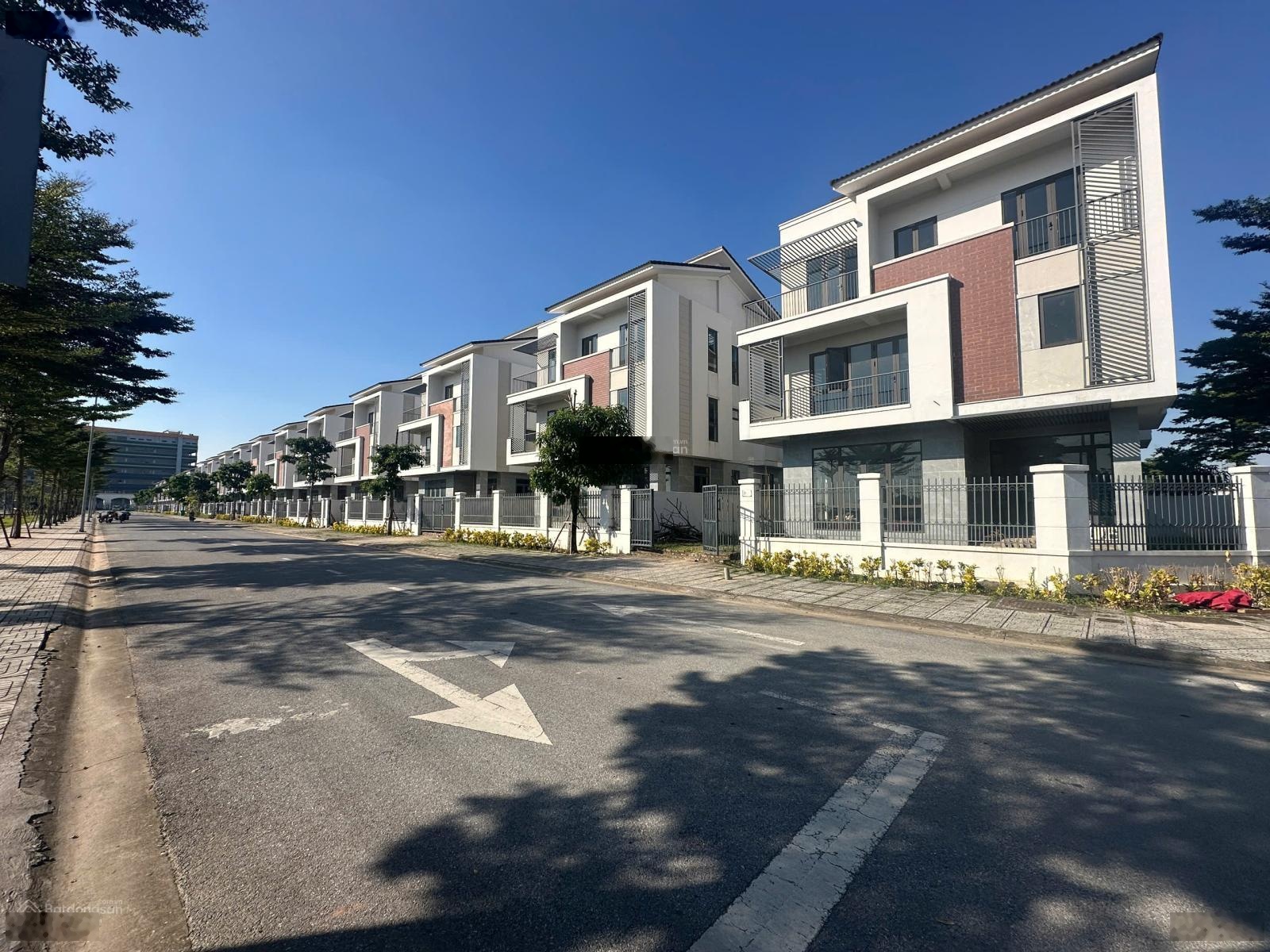 Biệt thự khu đô thị Centa RVS Vsip giá trực tiếp chủ đầu tư 17 tỷ đón sóng hạ Sân bay gia bình