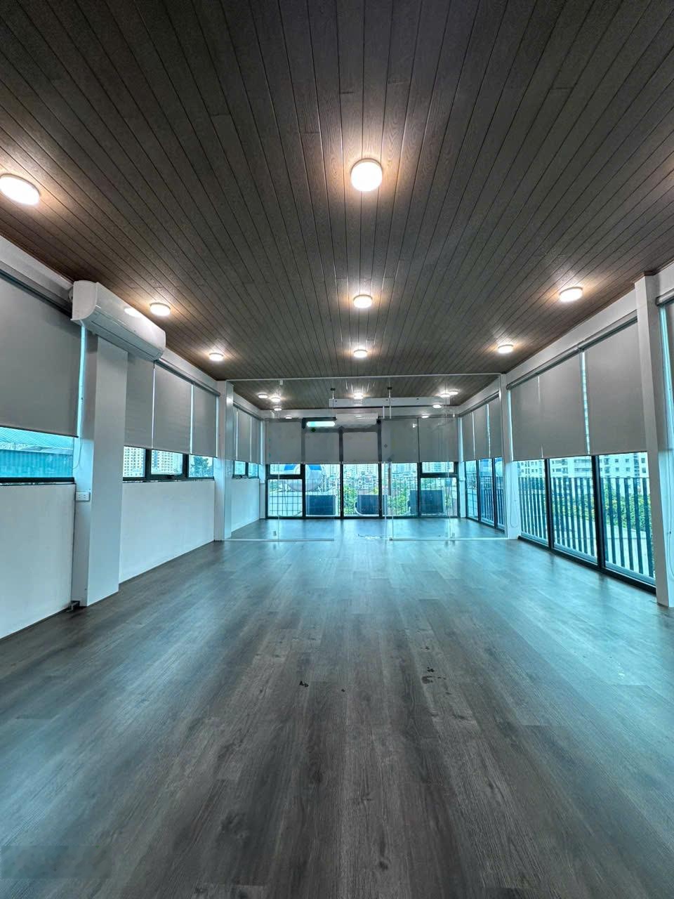 Cho thuê sàn văn phòng tại mặt phố 20 Ngụy Như Kon Tum - Thanh Xuân