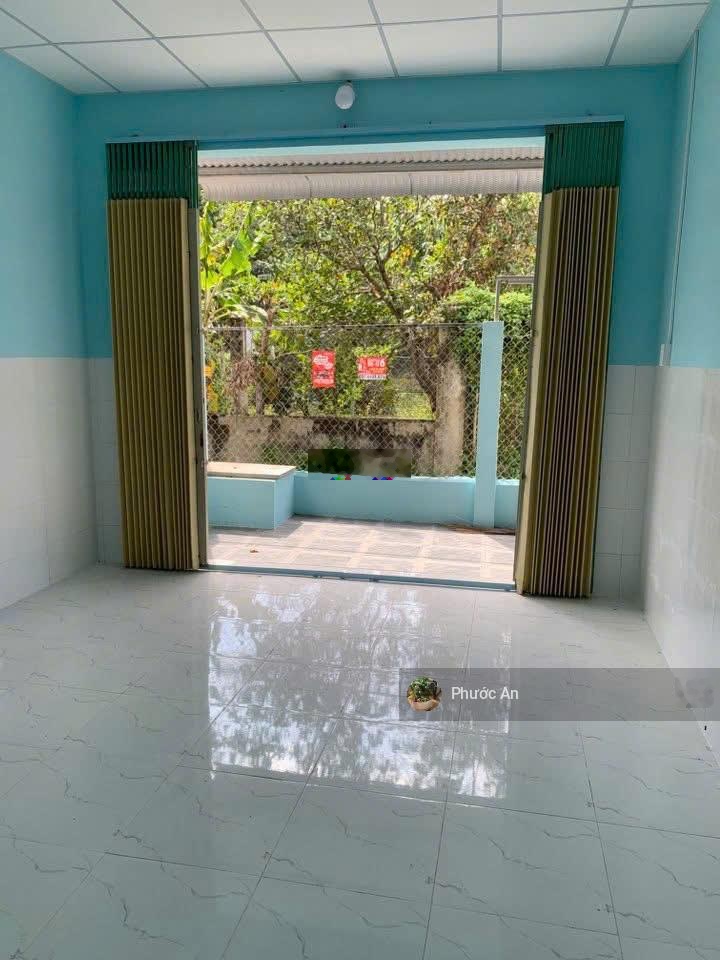 Bán gấp dãy nhà trọ 8 phòng mới, kín phòng, dòng tiền 24 Triệu/ tháng. Giá chỉ 1 Tỷ 5