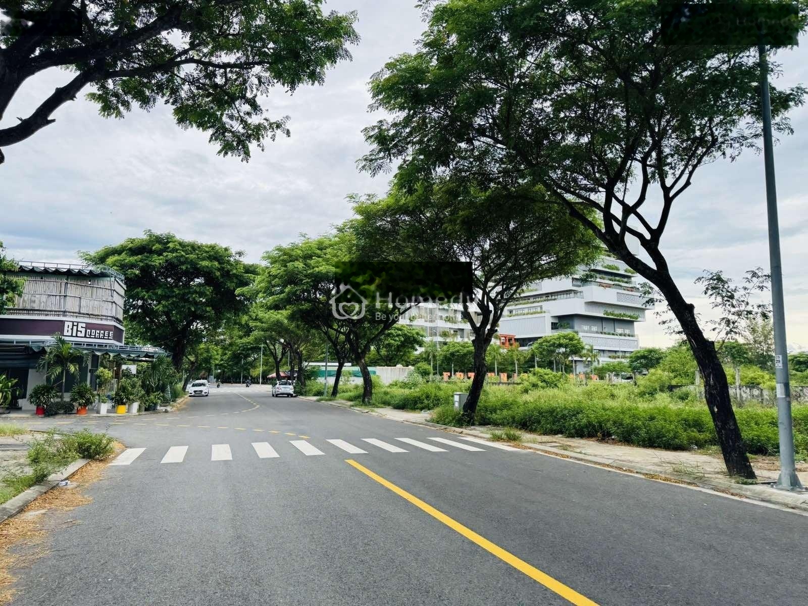 Gà Đẻ Trứng Vàng Tại Chợ Chiên Đàn - Mặt Bằng Dòng Tiền Phía Nam Đà Nẵng