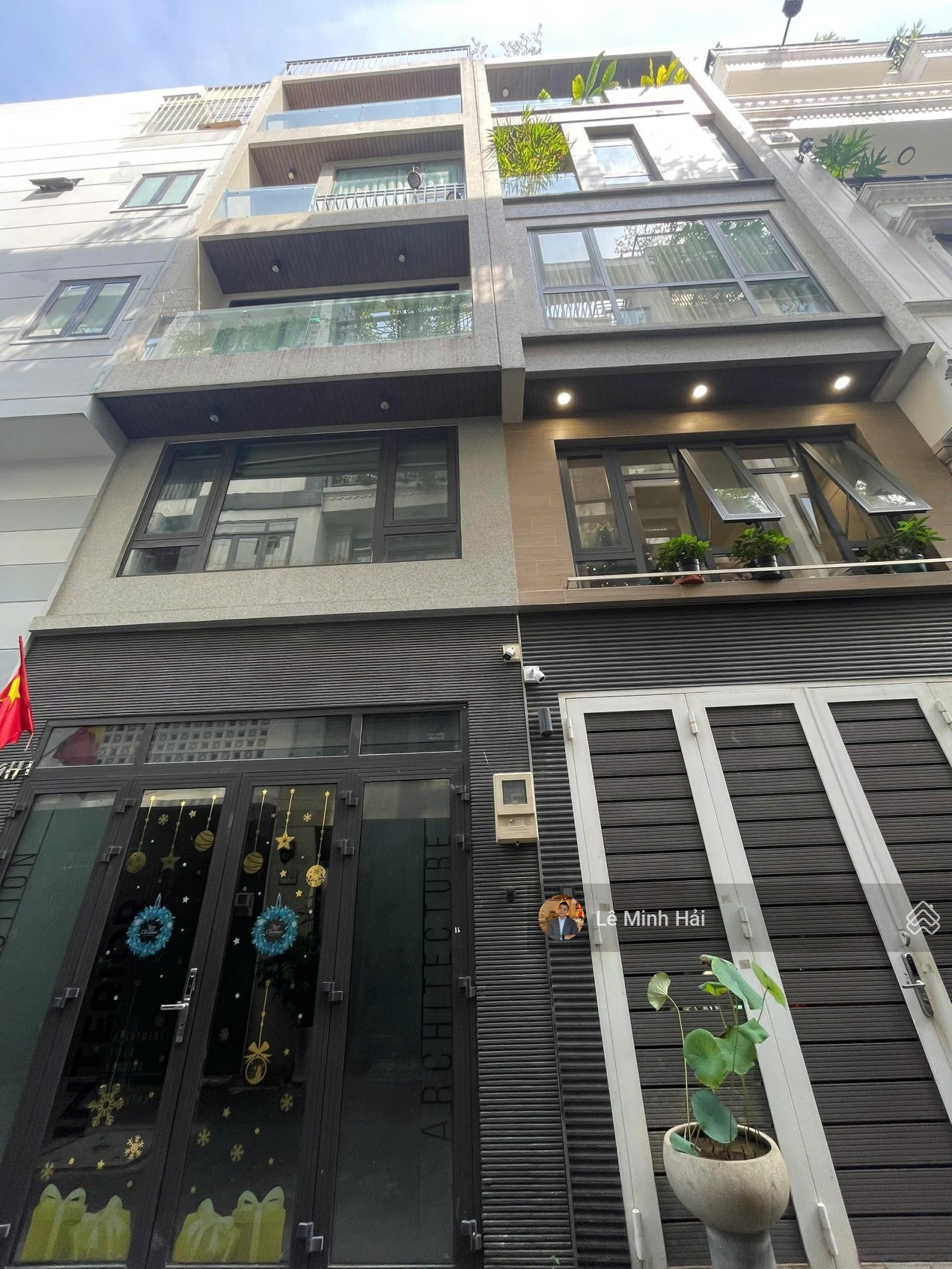 Khu sang - hẻm xe hơi Hồ Biểu Chánh, P11, Phú Nhuận - KC: 6 tầng (4 x 14m) - tặng nội thất, 15,8 tỷ