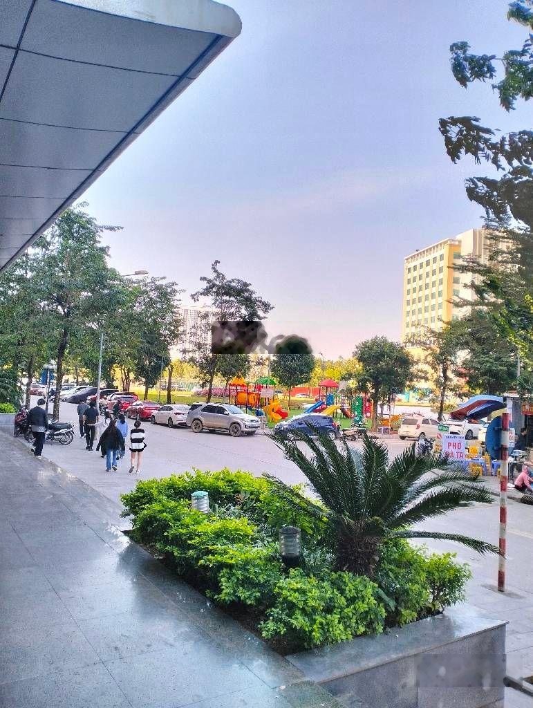 Bán căn hộ gemek tower ở ngay, tiện ích đầy đủ chỉ 4.x tỷ (x mầm non)