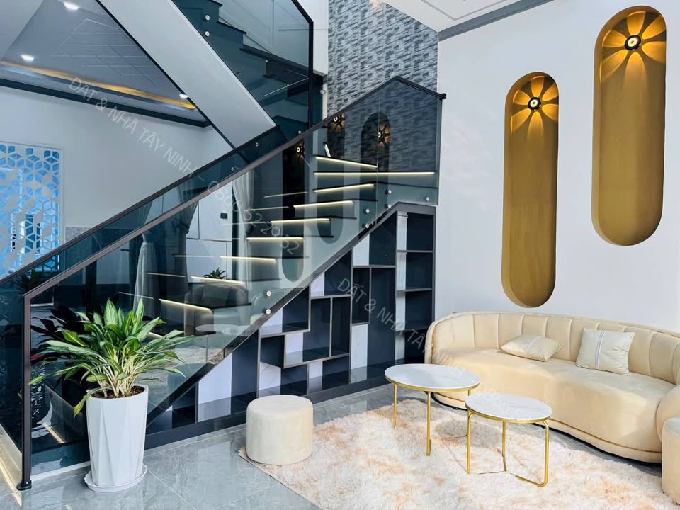 Bán nhà 3 tầng mới xây tại hẻm 94 Trần Phú, khu vực Long Tân, Long Thành Bắc, Tây Ninh