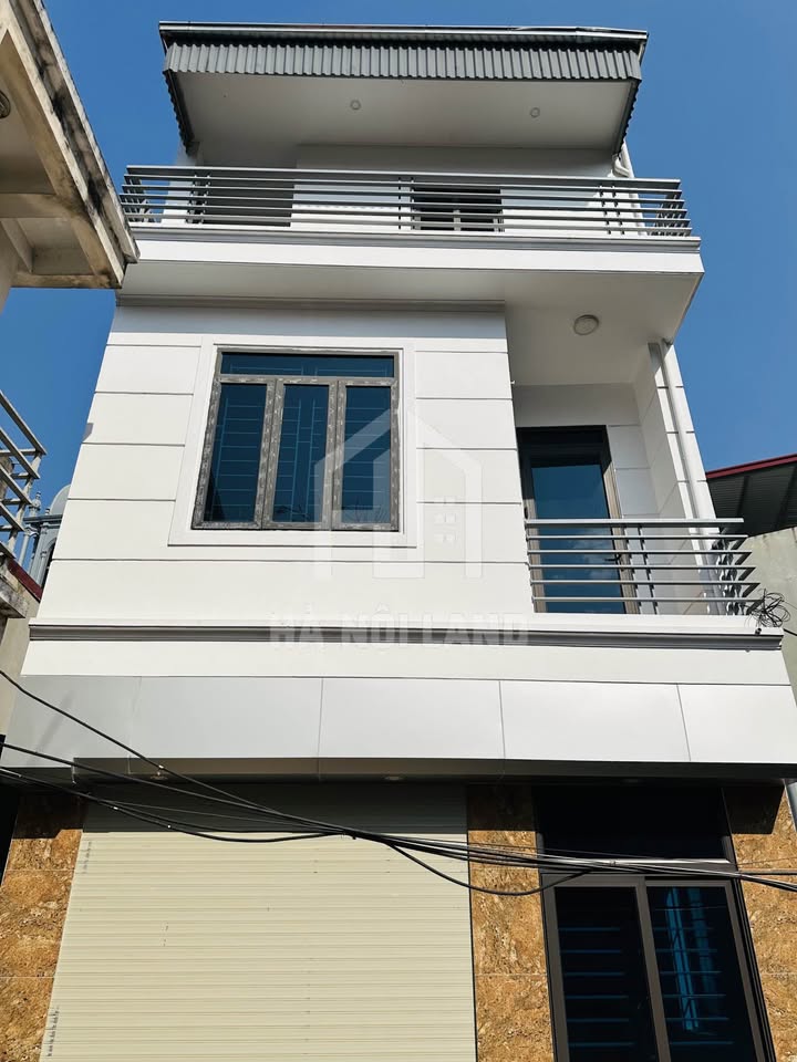 Nhà Hoài Đức, cạnh đại lộ thăng long, ô tô đỗ cửa, 56m2