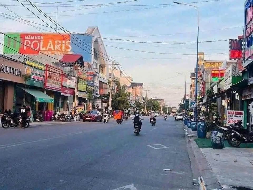 Đất mặt tiền D1 Chợ Đông An kinh doanh sầm uất, thu nhập 22 triệu/tháng, giá 14.5 tỷ