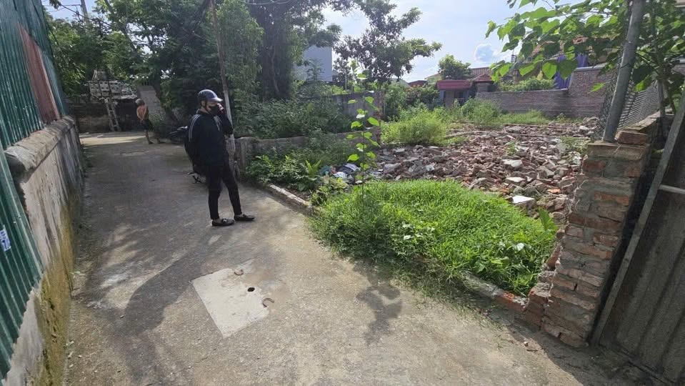 Bán đất thổ cư 50,8m2 tại thôn Kim Bài, Thanh Oai, ngõ ô tô đỗ cửa