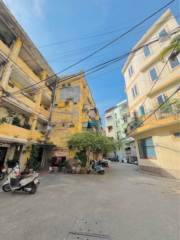 Nhà đẹp gần hồ Văn Chương, ô tô đỗ cửa, tiện ích đỉnh