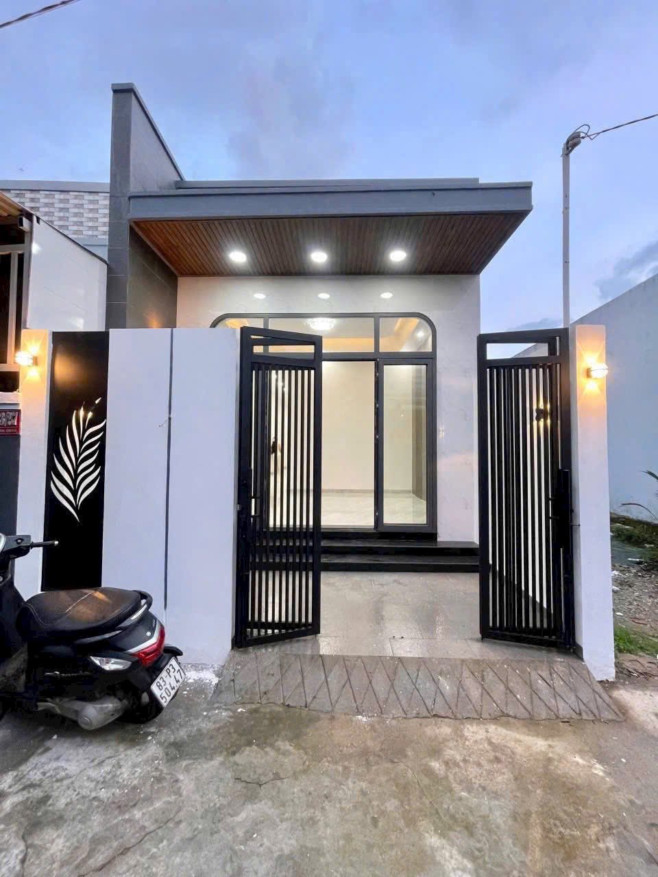 Nhà trệt hẻm ô tô Dương Minh Quang 4,5m x 18m, nở hậu, giá 1,59 tỷ