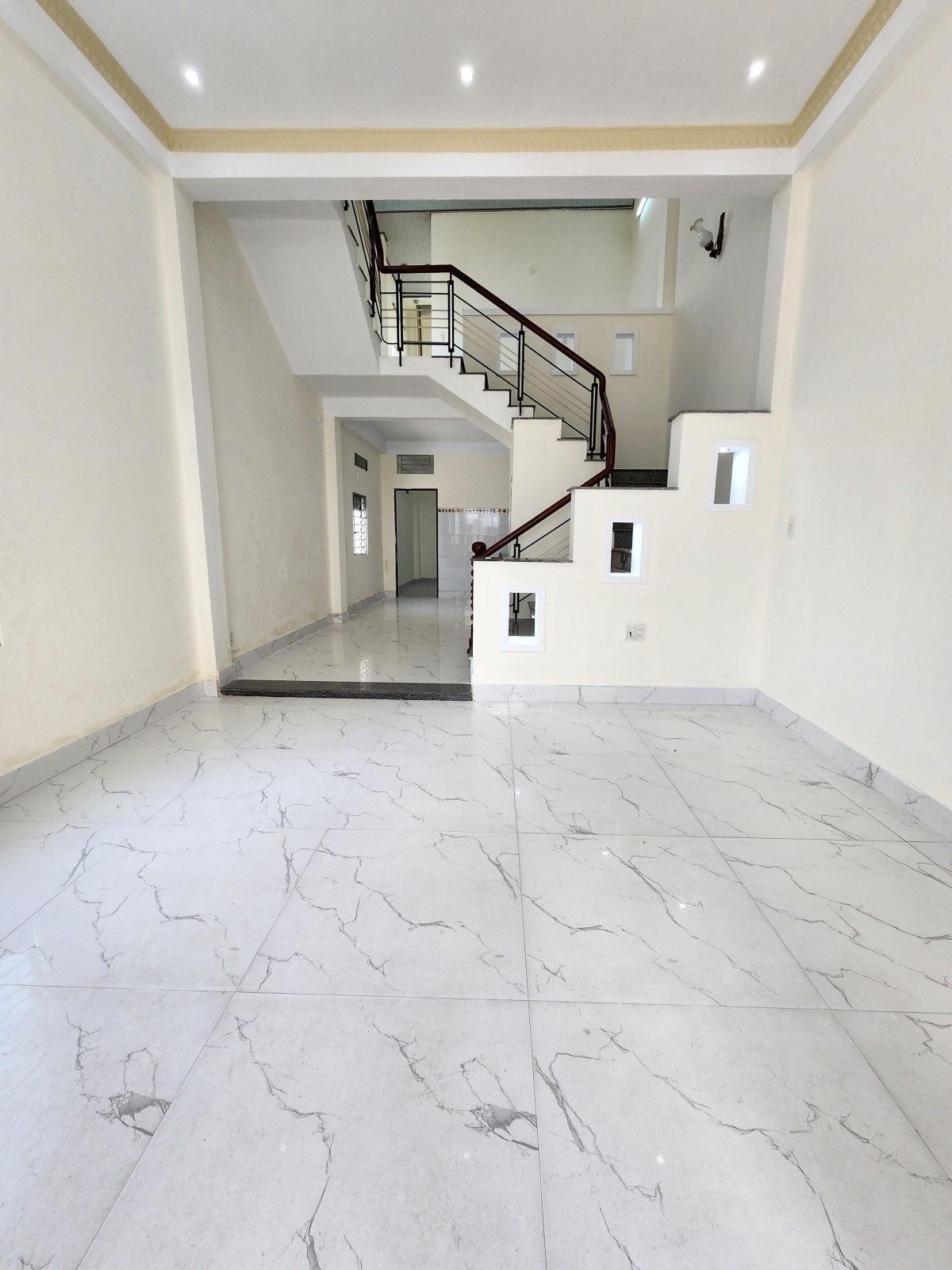 Nhà trung tâm Hải Châu - 68m2 kiên cố 2 tầng, 3 phòng ngủ, sẵn sàng đón bạn