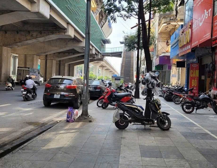 Nhà mặt phố Quang Trung, Hà Đông, kinh doanh ngày đêm, giá chỉ 16 tỷ