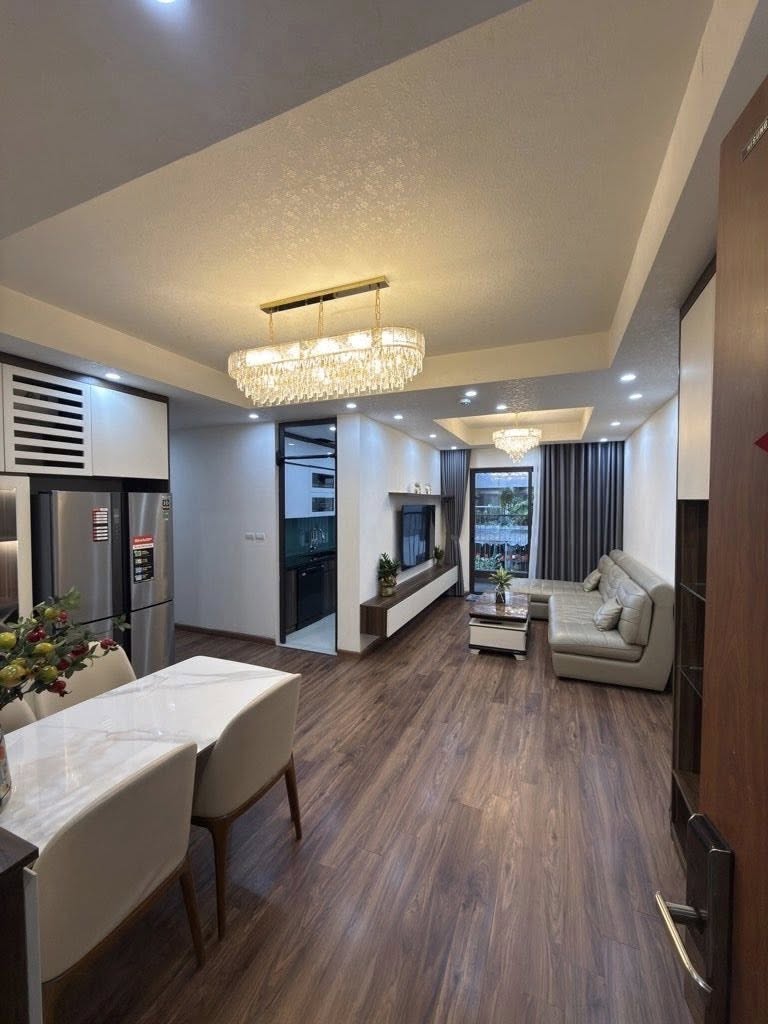 Bán căn hộ góc 2 thoáng, 68m2, 2 phòng ngủ, Đống Đa, giá 6.78 tỷ