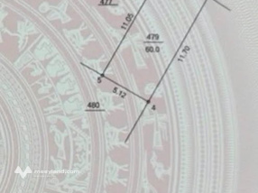 Tọa lạc tại Phường Sơn Tây, Hà Nội, căn nhà này mang đến một không gian sống lý tưởng với diện tích đất 60m2