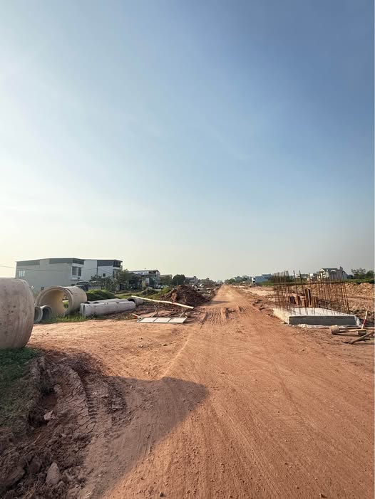 Đất 100m2 Quảng Đông - Mặt tiền 5m, đường ô tô tránh, giá nhỉnh 2 tỷ