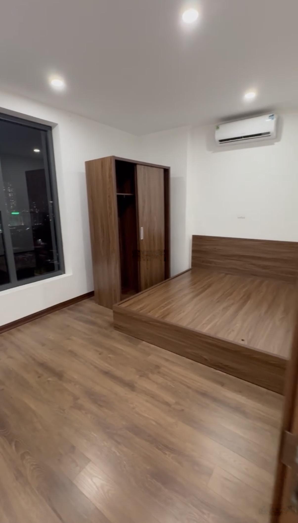 Cho thuê CC Geleximco Southern Star 897 giải phóng 2PN 2WC 11 triệu đồng, vào ở được từ tháng 12