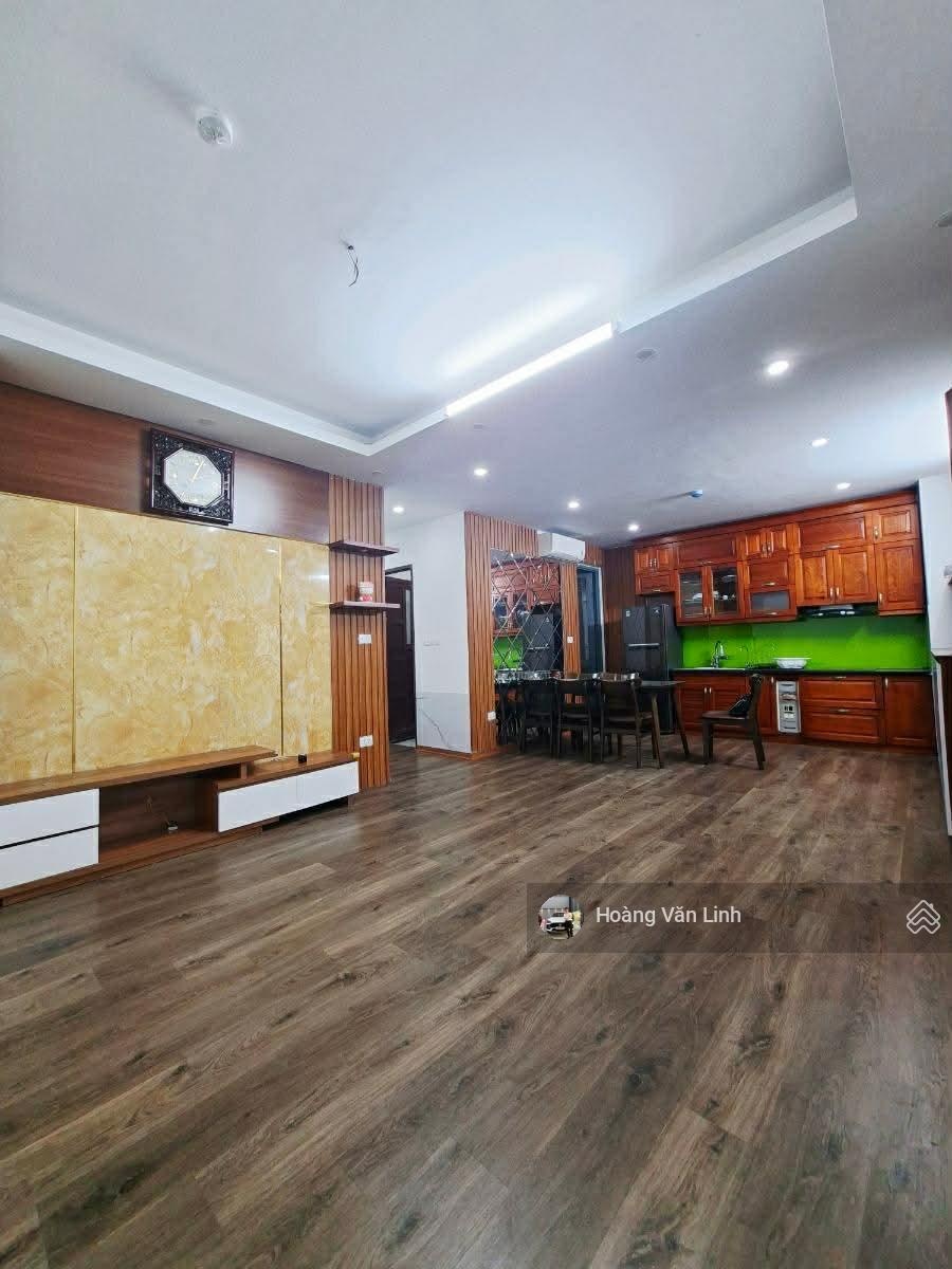 Bán gấp - căn hộ BQP Tây Tựu - DT 65m2, 2 phòng ngủ 2 WC - full nội thất 3.7 tỷ (bao thuế phí)