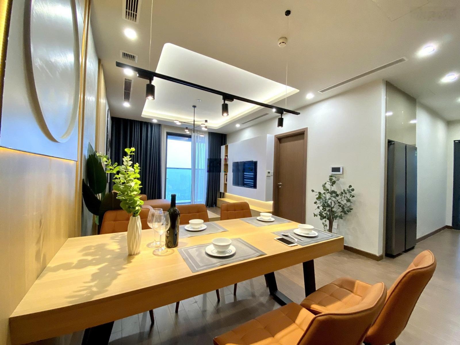 Hiếm: Chính chủ cho thuê The Zei, 3PN, 110m2, full, có slot ô tô, 25tr/th, LH: 0899.,511.,866