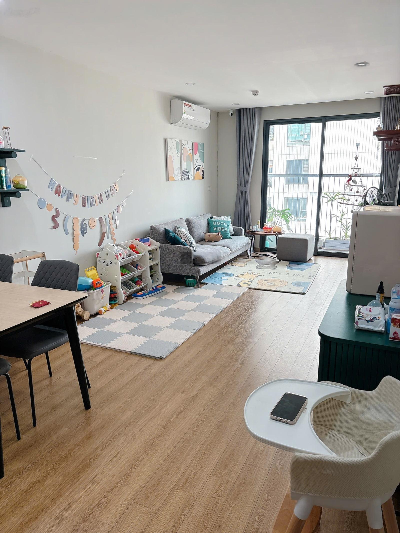 Bán gấp căn 2PN, DT 79m, Giá 8.668 tỷ, Tầng trung, View đẹp, Hướng Nam tại Mandarin 2 Tân Mai, HN