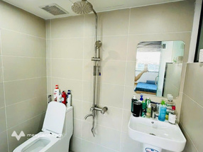 Bán toà căn hộ 4 tầng đường 7m5 Lý Nhân Tông , Dòng tiền 35tr/th. LH Tuyết