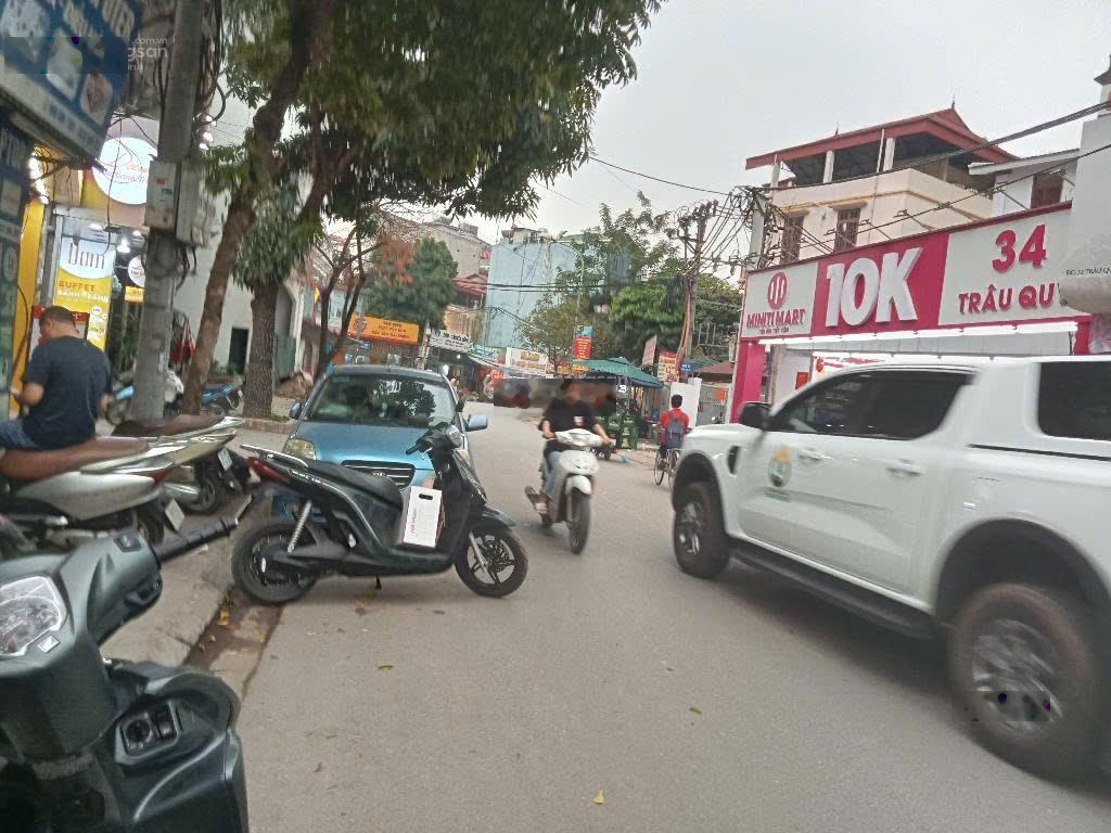 Bán nhà đường Trâu Quỳ Gia Lâm. Ô tô tránh kinh doanh vỉa hè rộng sát Vin