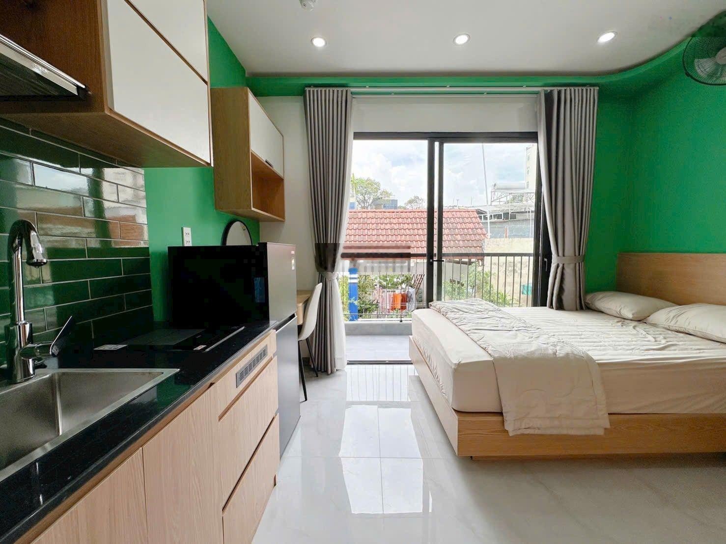 Chính chủ cần bán gấp tòa nhà 6 tầng thang máy vị trí vàng trung tâm Q1 do xuất cảnh.