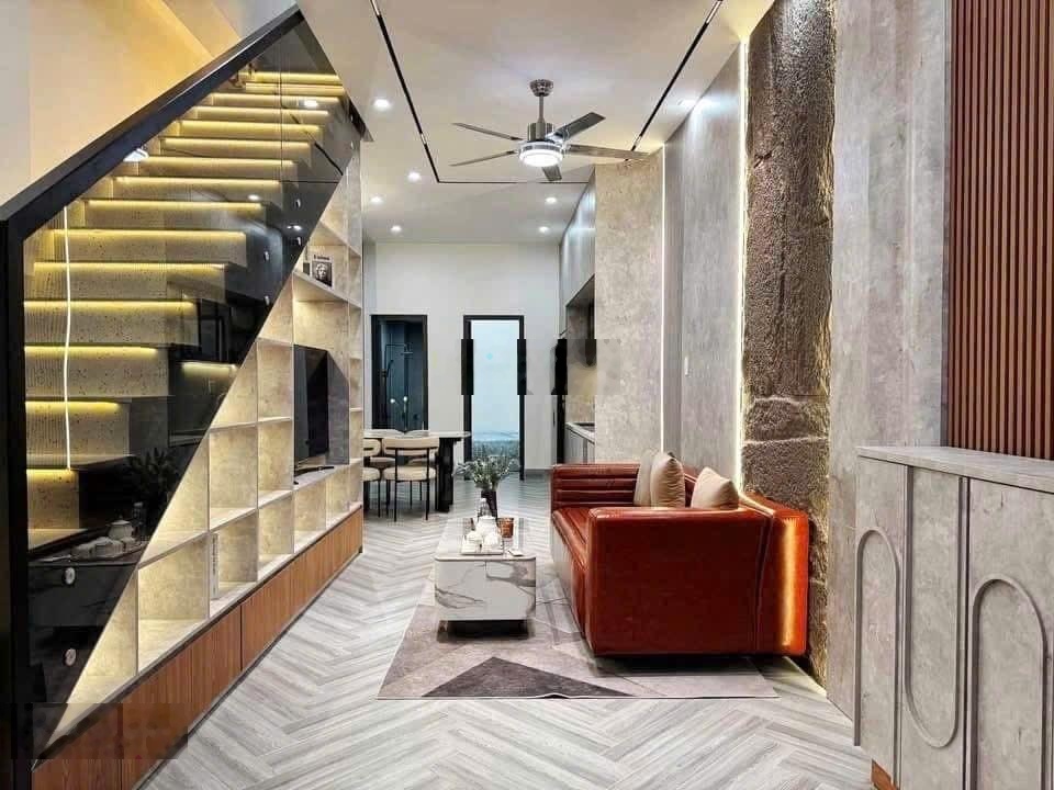 Bán Gấp Nhà 2 Tầng Kiệt Hà Huy Tập Diện Tích: 50.5m Giá Chỉ 4.08 Tỷ Full Nội Thất Mới