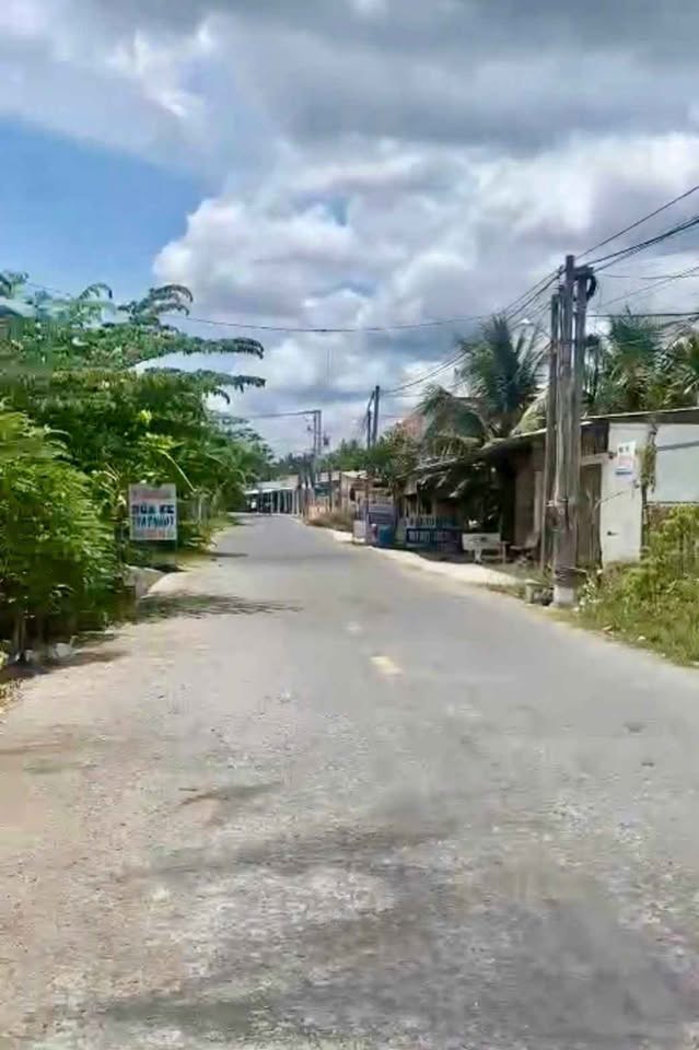 Cơ hội "ngàn vàng" sở hữu ngay dãy nhà trọ 1 kiot và 8 phòng trọ đang "hái ra tiền" tại Xã Giao Long, Bến Tre