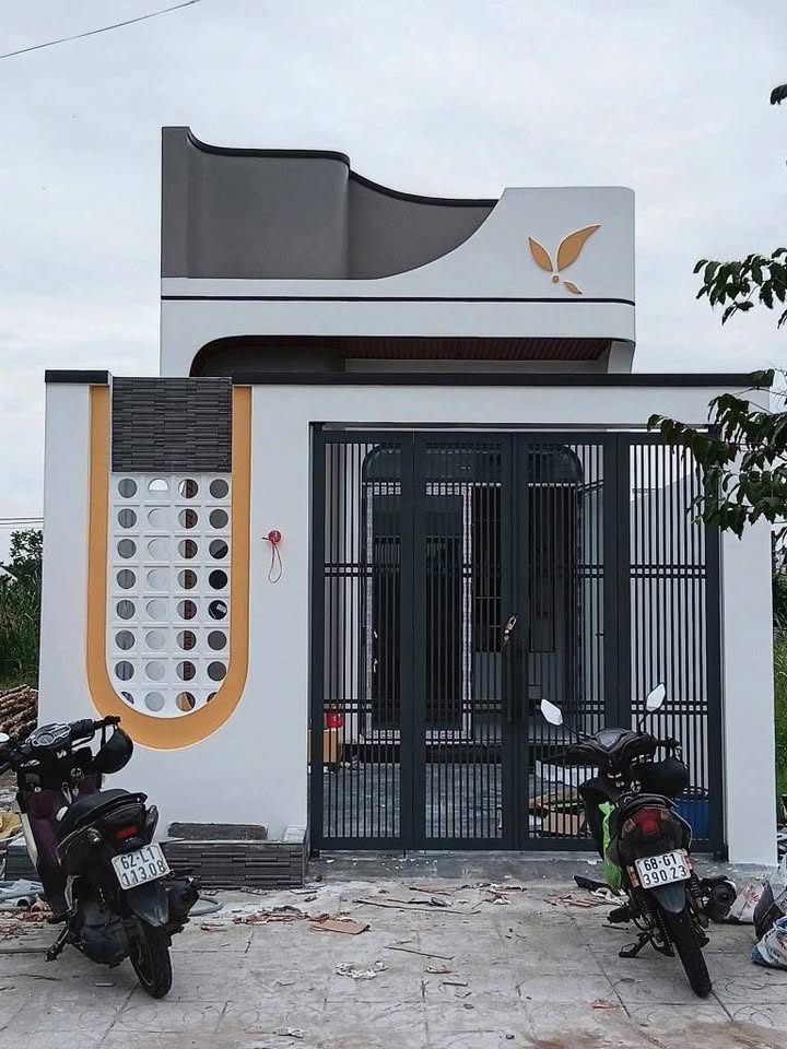 Bán nhà mới 100% thiết kế đẹp tại Vị Thanh, Hậu Giang, giá tốt