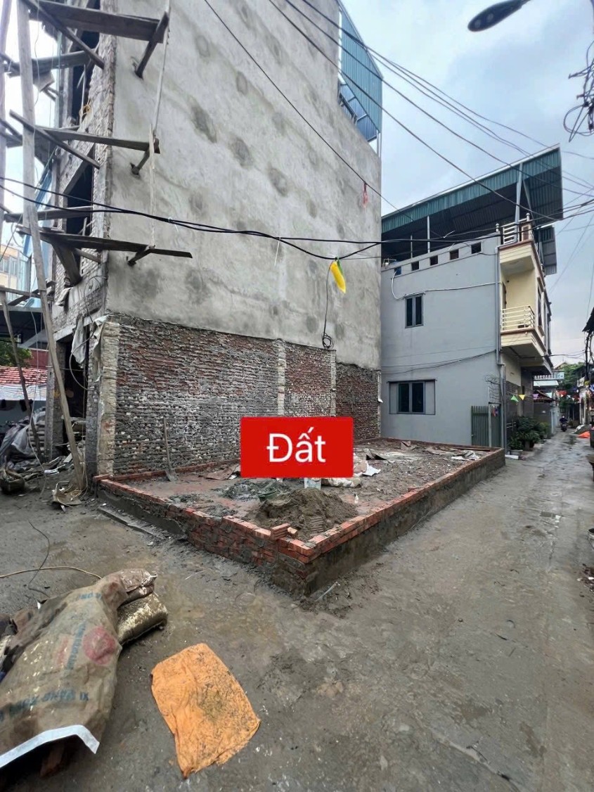 Sốc đất nền 3 mặt thoáng Hoài Đức, hơn 40m², sổ đỏ trao tay, giá cực hời