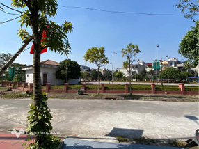 Nhà 3 tầng mặt đường Đồng Quýt, view vườn hoa, giá 3.6 tỷ