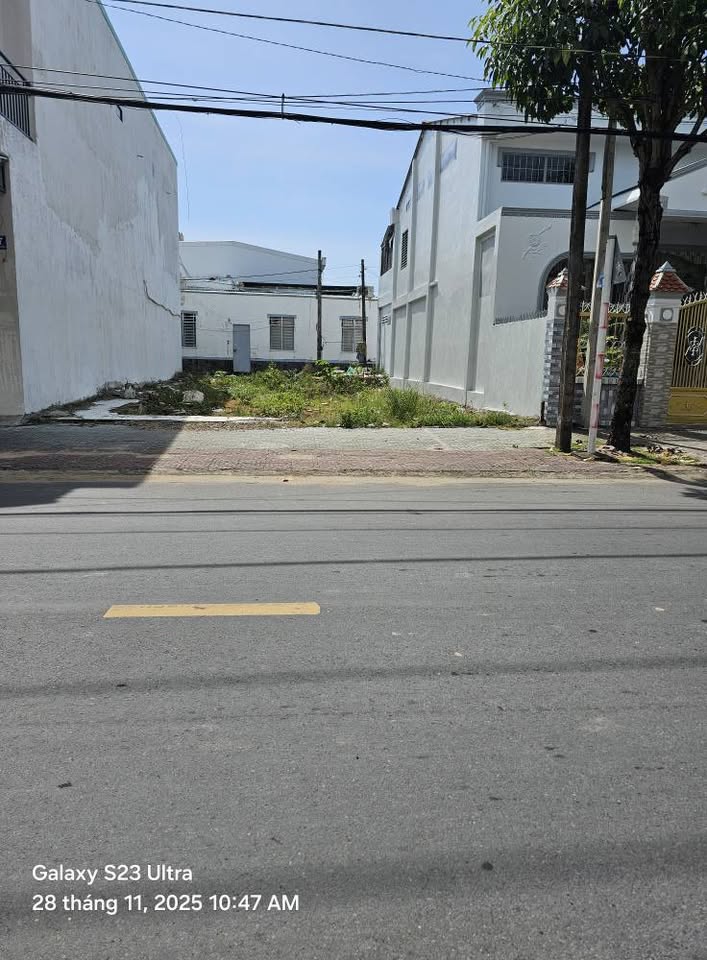 Bán đất mặt tiền Quang Trung, Trà Vinh, kinh doanh sầm uất, giá 6,8 tỷ