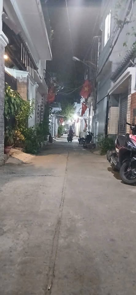 Bán nhà góc 2 mặt tiền hẻm đường Bình Giã, Vũng Tàu, 75m2, giá 1,85 tỷ