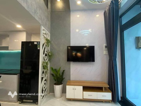 Nhà 2 tầng kiệt rộng, đủ nội thất, sẵn sàng đón bạn về dinh