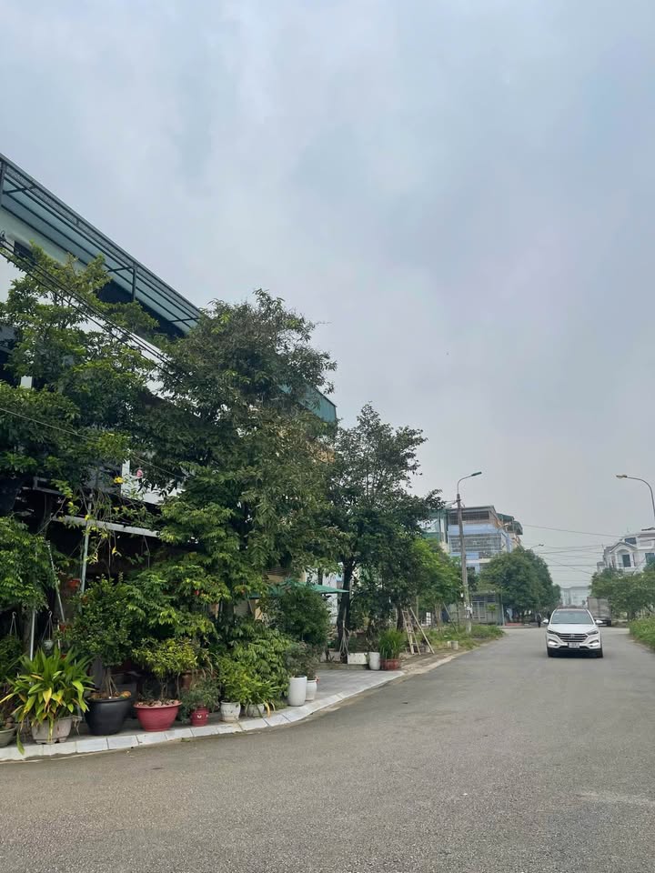 2 lô liền kề siêu đẹp, diện tích 80m²/lô, tổng 160m² đang chờ chủ mới