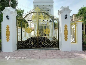 Nhà 1 trệt 1 lầu mới đẹp, kinh doanh sầm uất tại Ninh Phú, Tây Ninh