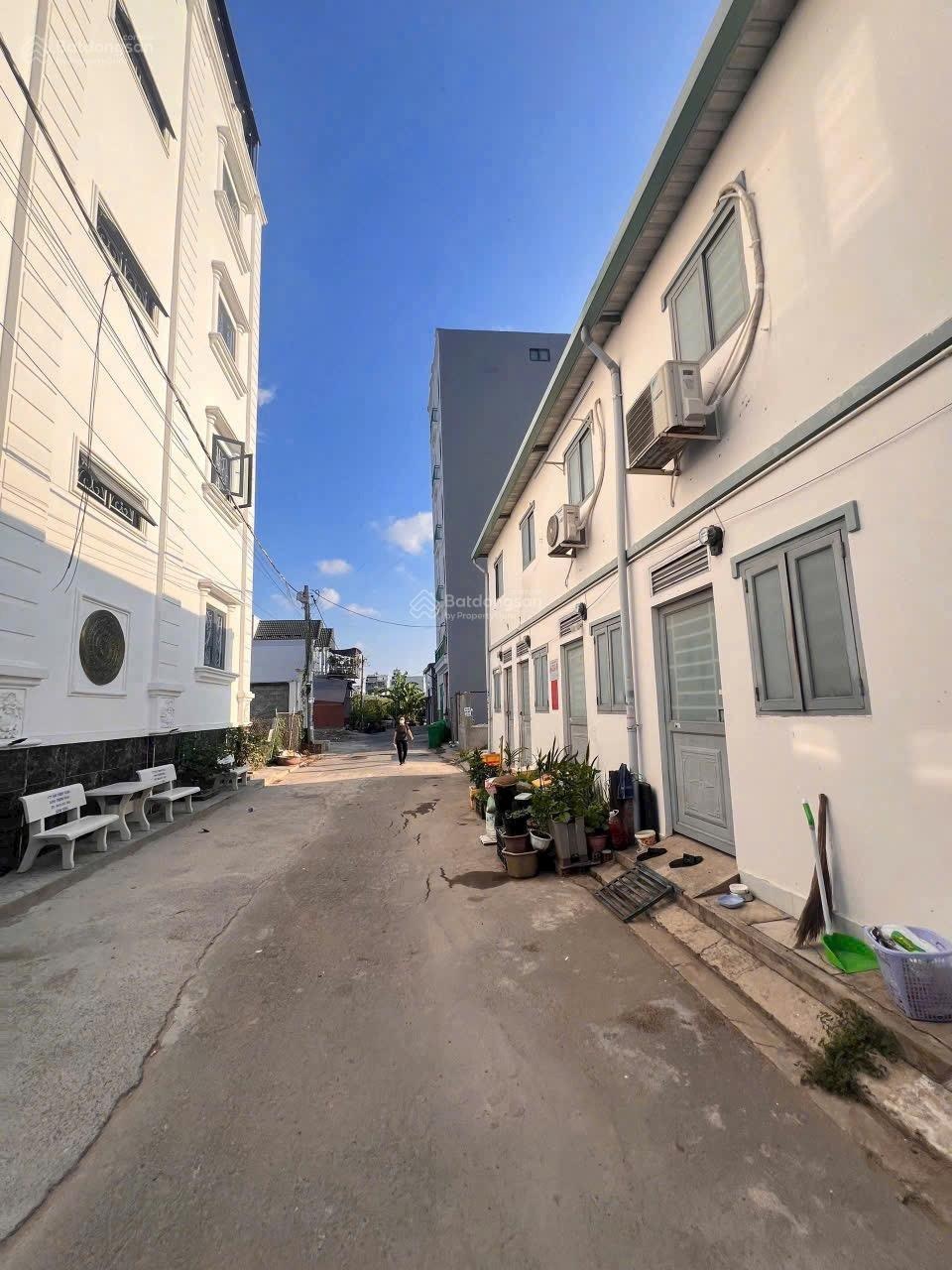 Đất xây CHDV Vườn Lài 4 x 20,5m - giá 5,5 tỷ. Hẻm 94 vườn lài - P. An Phú Đông, Quận 12