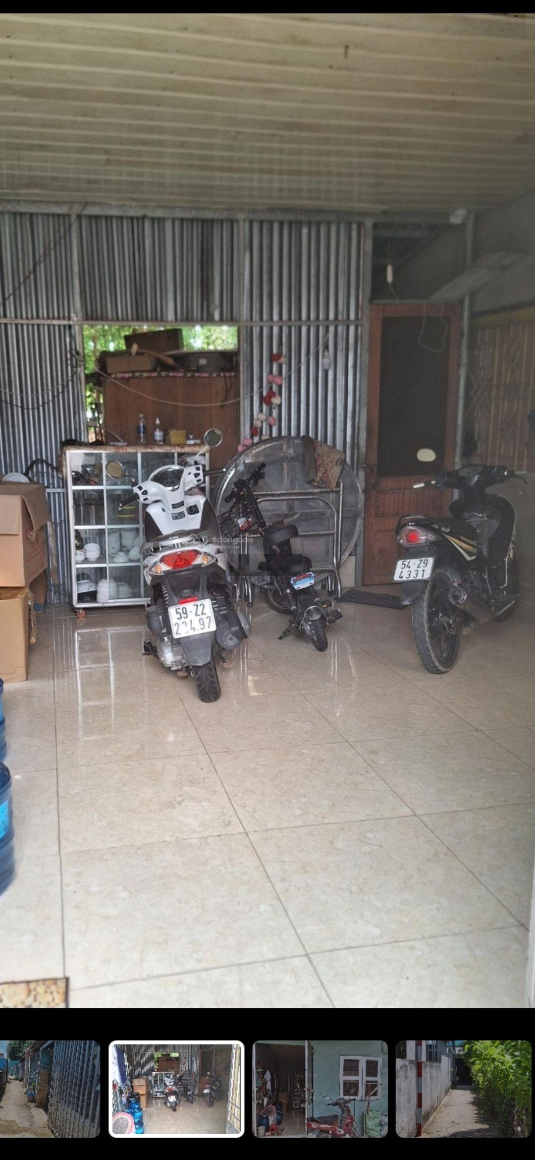 Bán đất tặng nhà cấp 4 xã Bình Khánh, Huyện Cần Giờ. Ngay đầu phà Bình Khánh. Dt=104m, giá: 2,2 tỷ