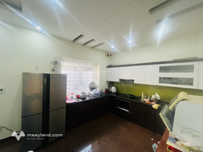 Bán biệt thự 4,5 tầng phố Tô Hiệu. Ngang 8m cực đẹp giá chỉ 8,5 tỷ. LH 0969252718