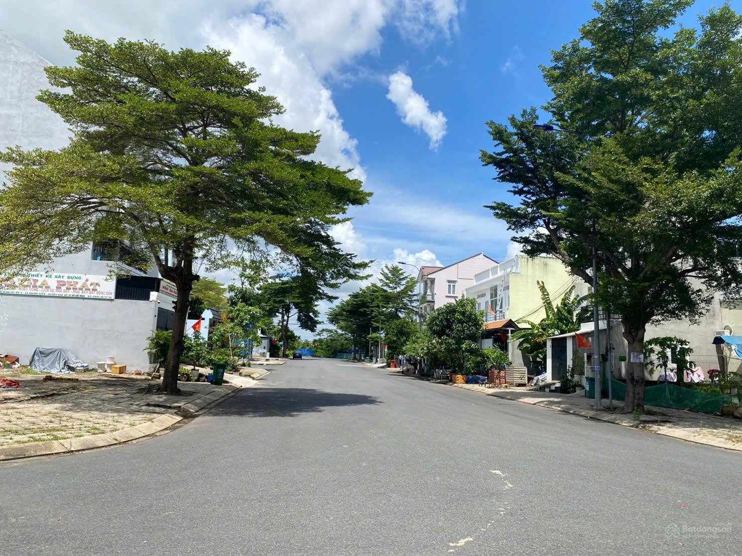 Bán đất 6x21m MT Đường Số 2, Phước Kiển, Nhà Bè giá đầu tư 8,3 tỷ, 125 m2 LH: 0917796186