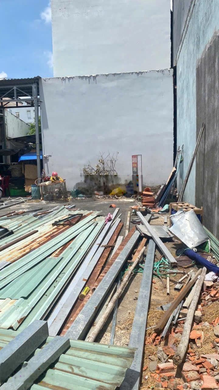 Bán đất Nguyễn Văn Quá q12, ngay nhà hàng Đông Phương - 6,3m x 10m - 3 tỷ 950