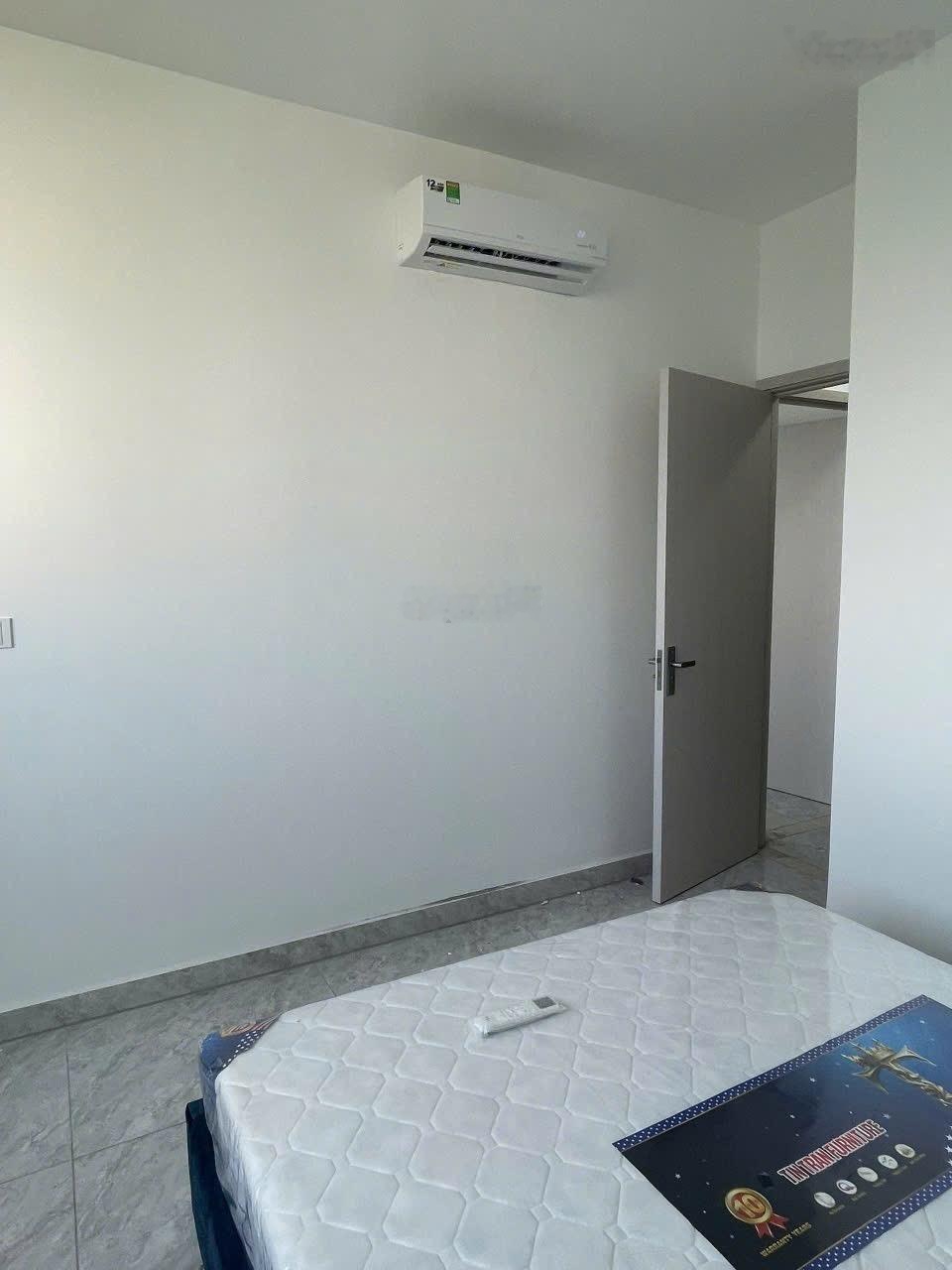 Cho thuê căn Paris Hoàng Kim 2 PN giá 18 triệu nhà mới 100%, full nội thất, xách vali vào ở ngay