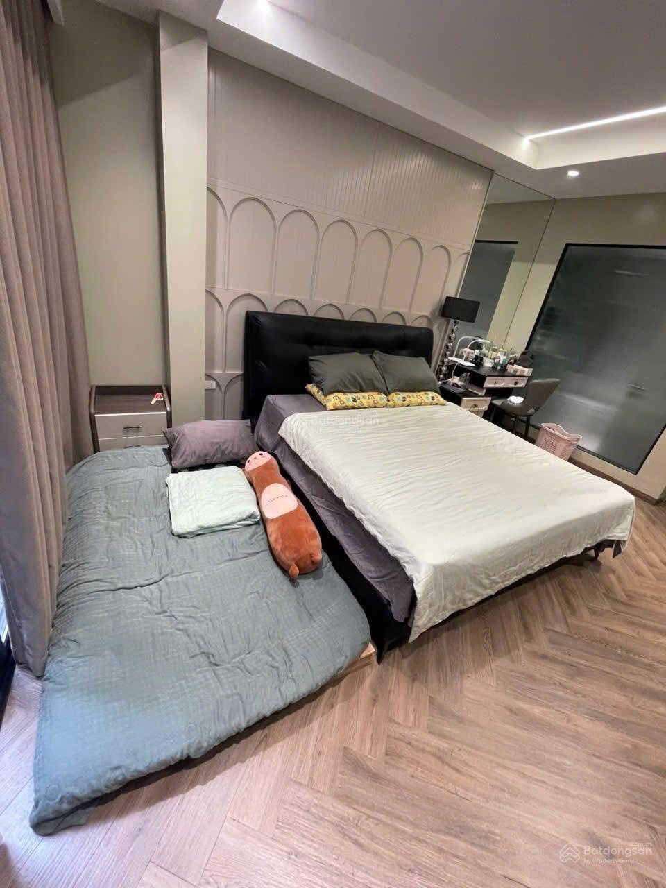 Bán Nhà Riêng tại Phố Ngọc Khánh, Diện Tích 40m. Vị trí siêu đẹp .