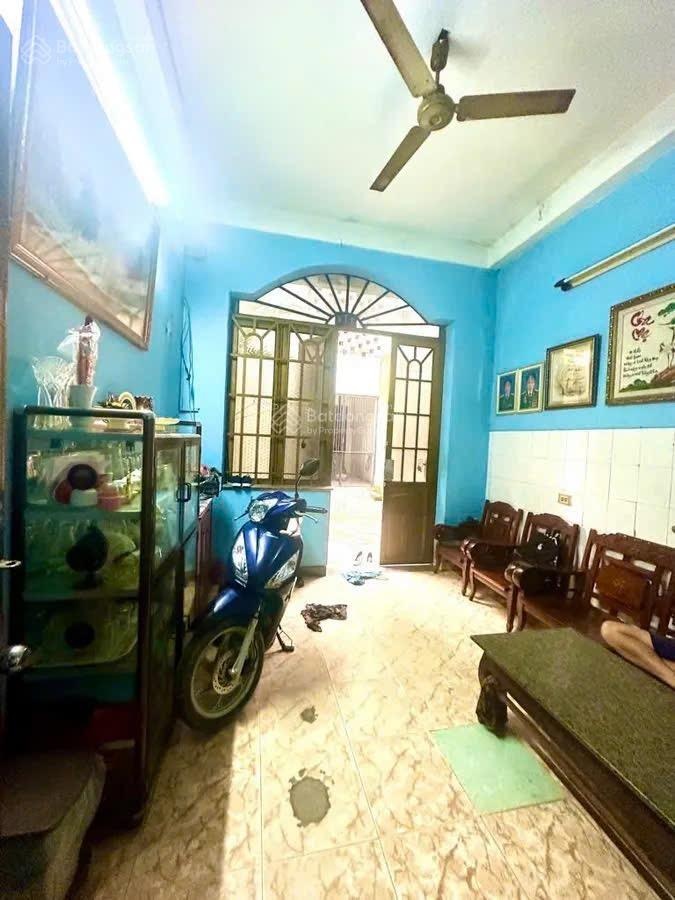 Bán nhà 2 mặt tiền hoàng hoa thám 78m2 3 tầng - 20 tỷ - dòng tiền