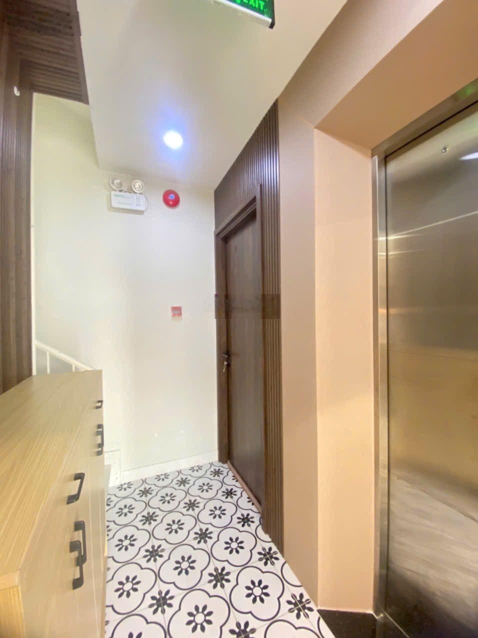 BÁN GẤP TRONG THÁNG - Bán nhà Trần Bình Trọng 87m² 8 tầng - 22.8 tỷ